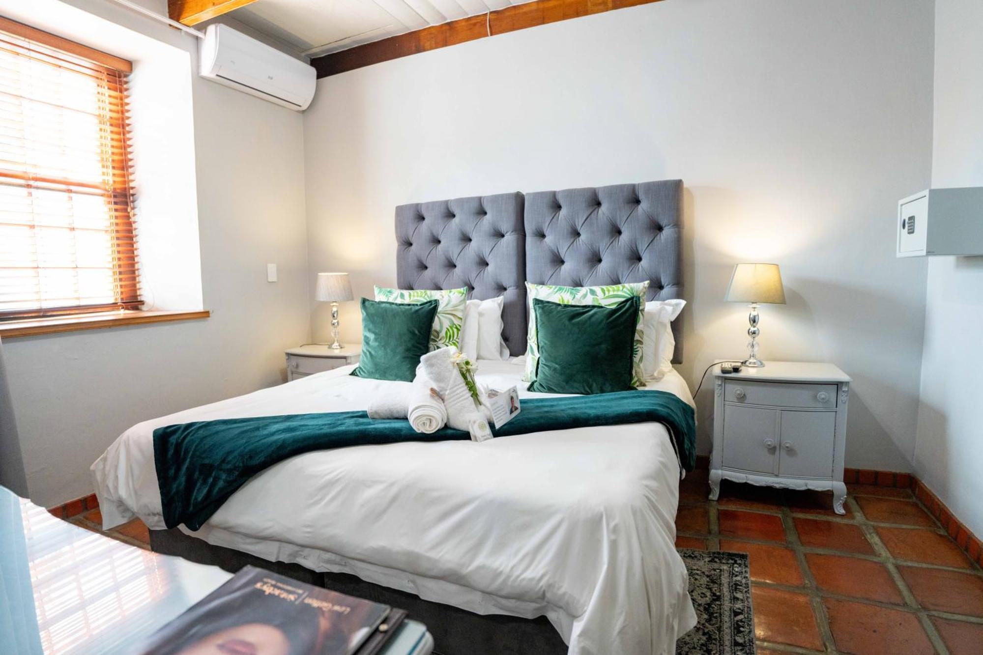 Olive Tree Lodge Paarl Bagian luar foto